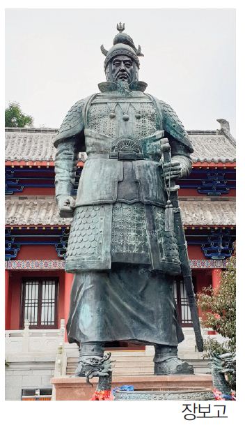 에디터 사진
